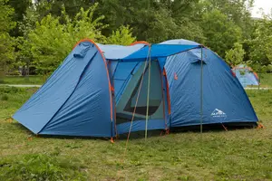 Палатка четырехместная двухслойная с большим тамбуром 