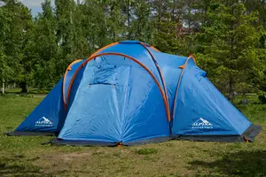Палатка четырехместная двухслойная с раздельными комнатами и большим тамбуром 